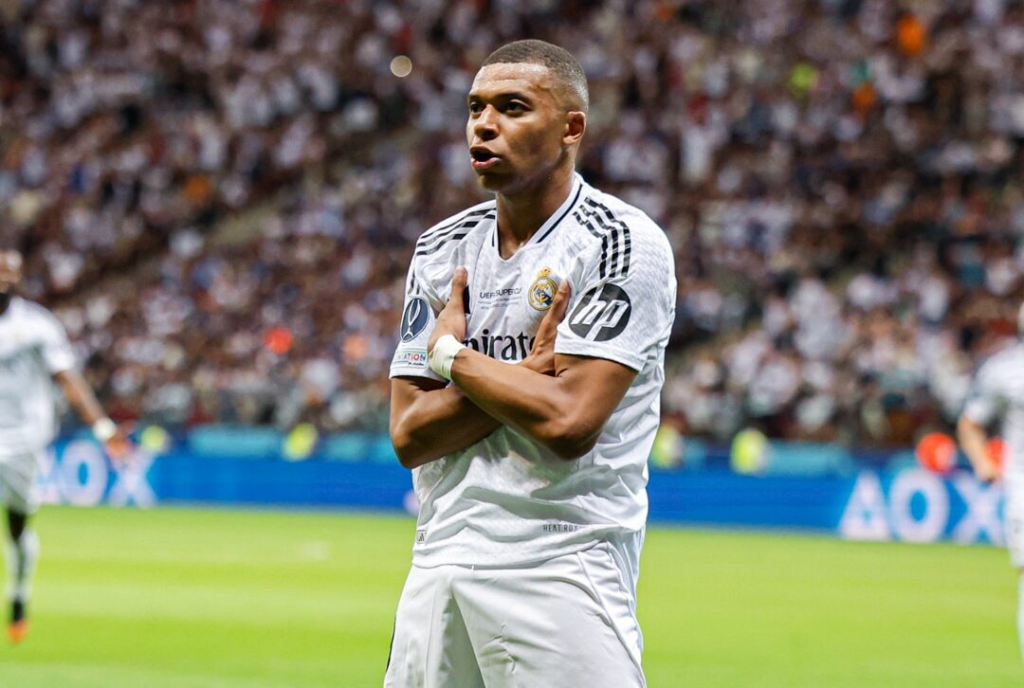 Kylian Mbappé marca su primer gol con la camiseta del Real Madrid